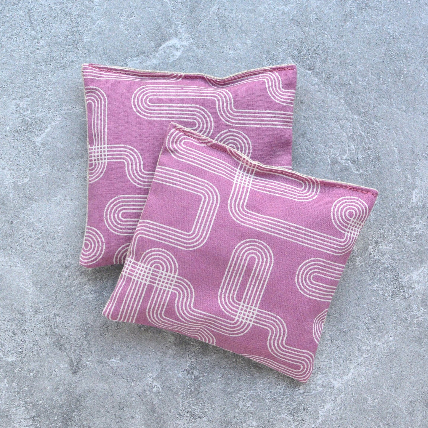 Lavender Sachet Bundle in Linear Curve