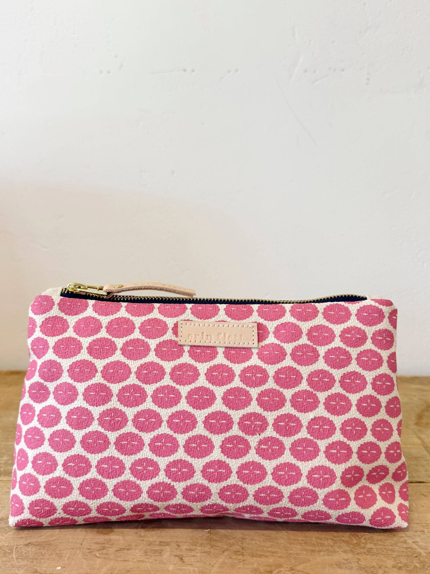 Laura Pouch - The Dandi Design