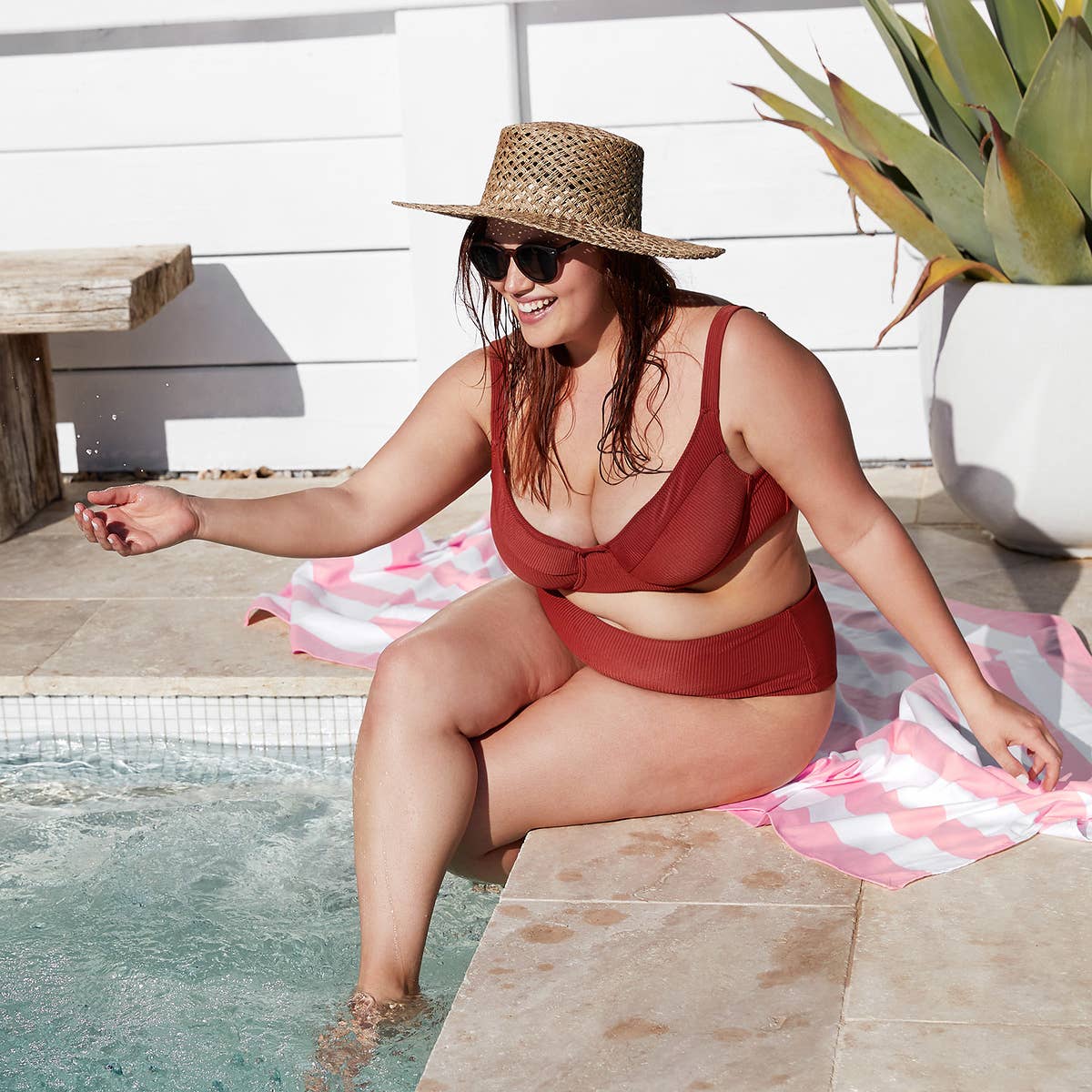 Quick Dry Towels by Dock & Bay - Malibu Pink